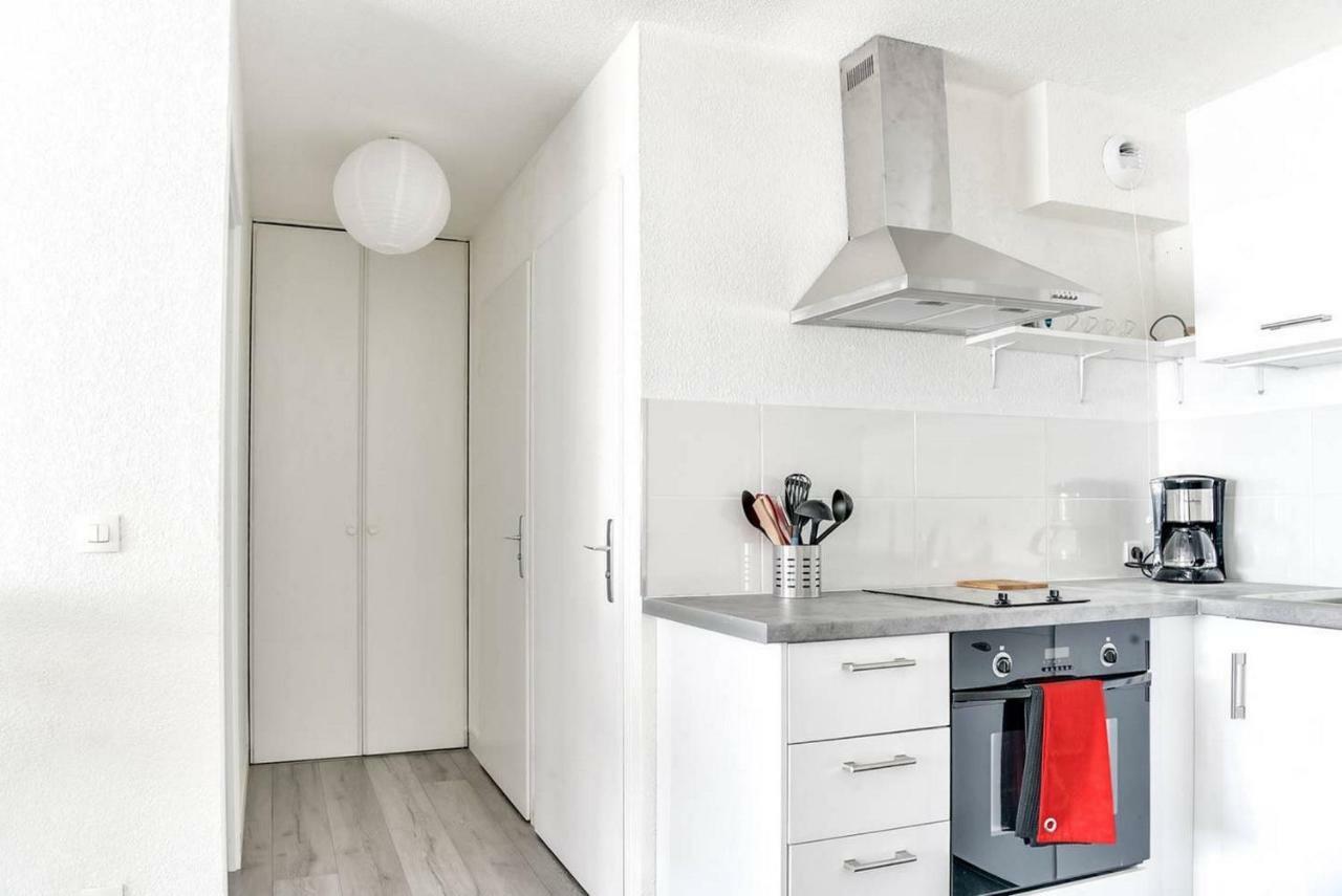 Appartements du Léman - Proches Genève - Parkings privés gratuits Annemasse Exterior foto