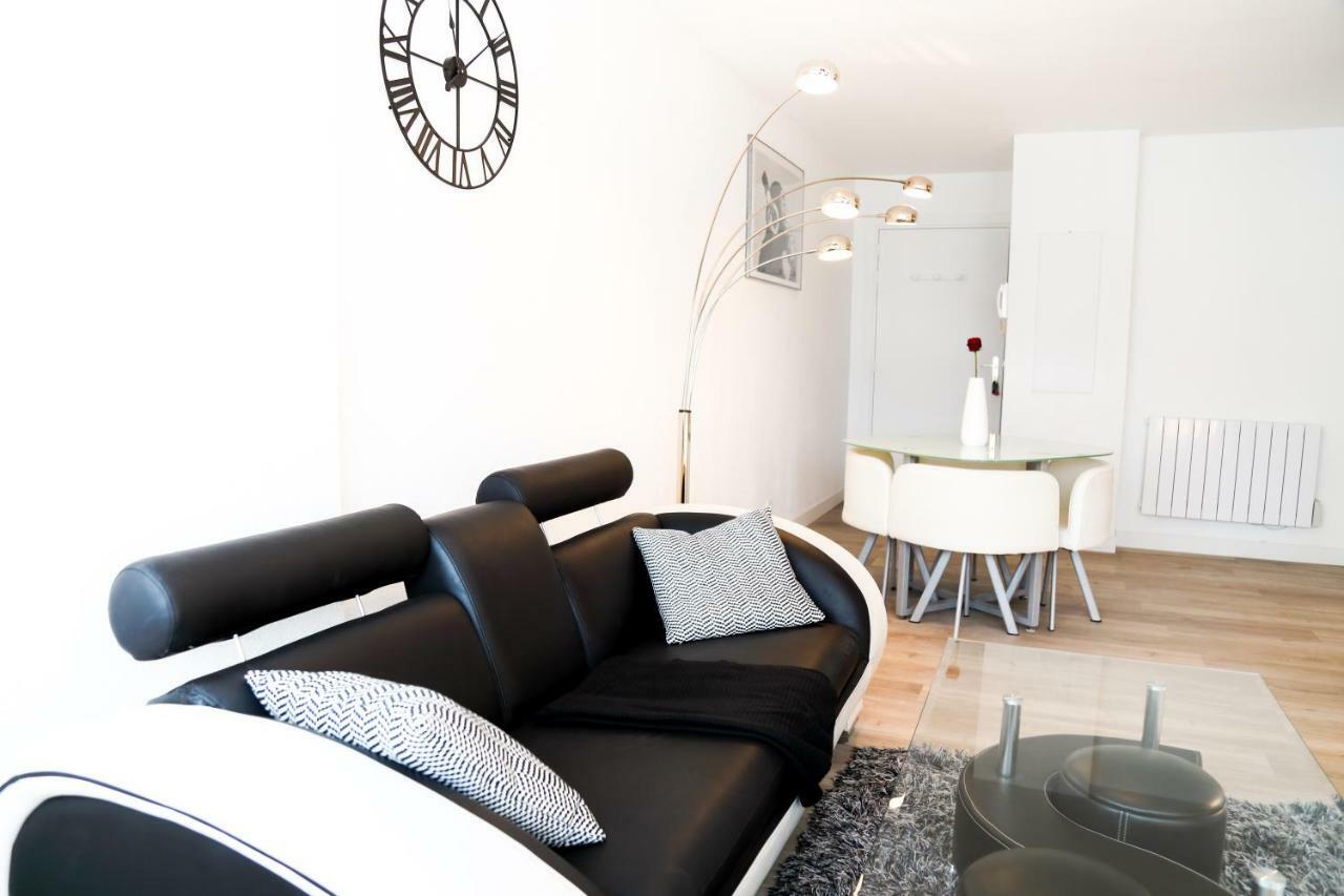 Appartements du Léman - Proches Genève - Parkings privés gratuits Annemasse Exterior foto